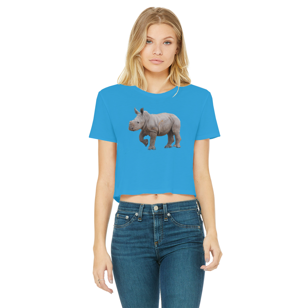 a round necked blue cropped shirt with a rhino calf on the chest