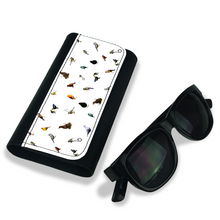 Load image into Gallery viewer, Garden Birds Glasses Case
